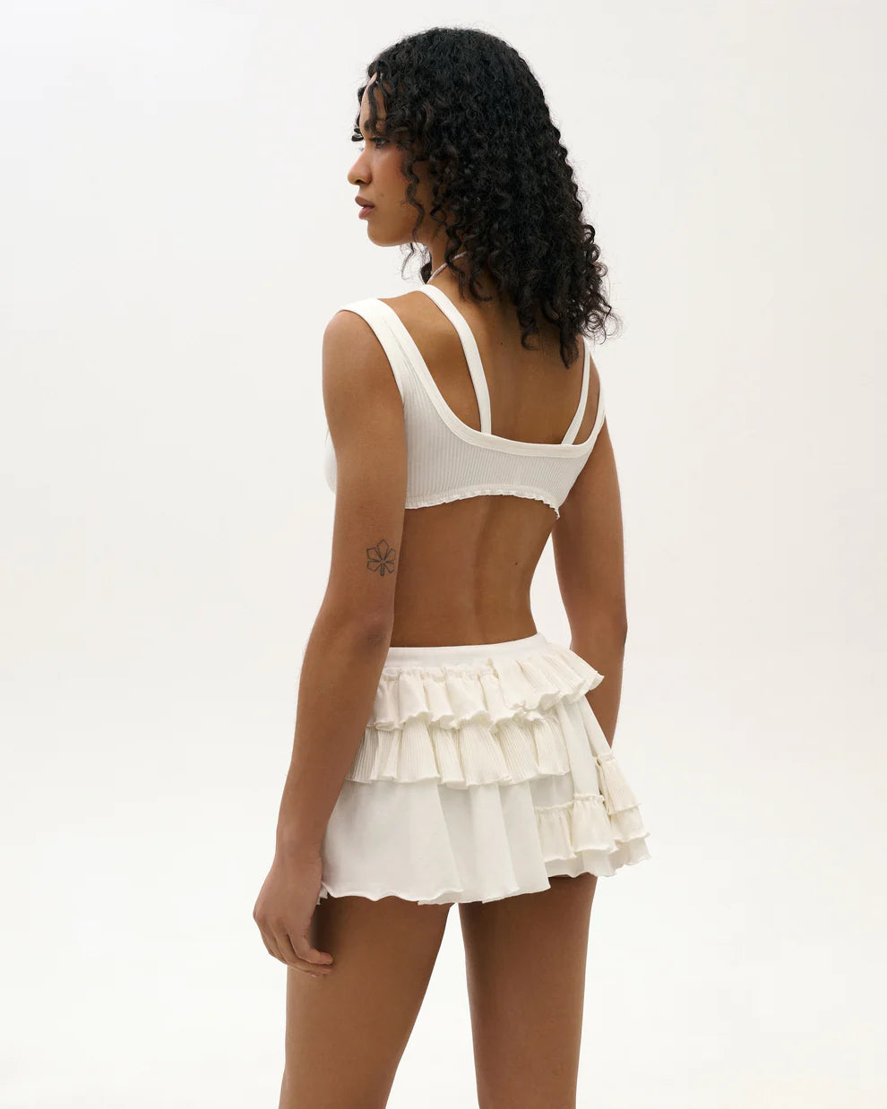 Weightless Skort in white