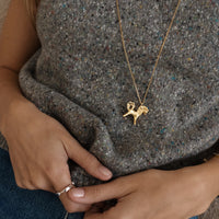 Konyk Pendant in gold