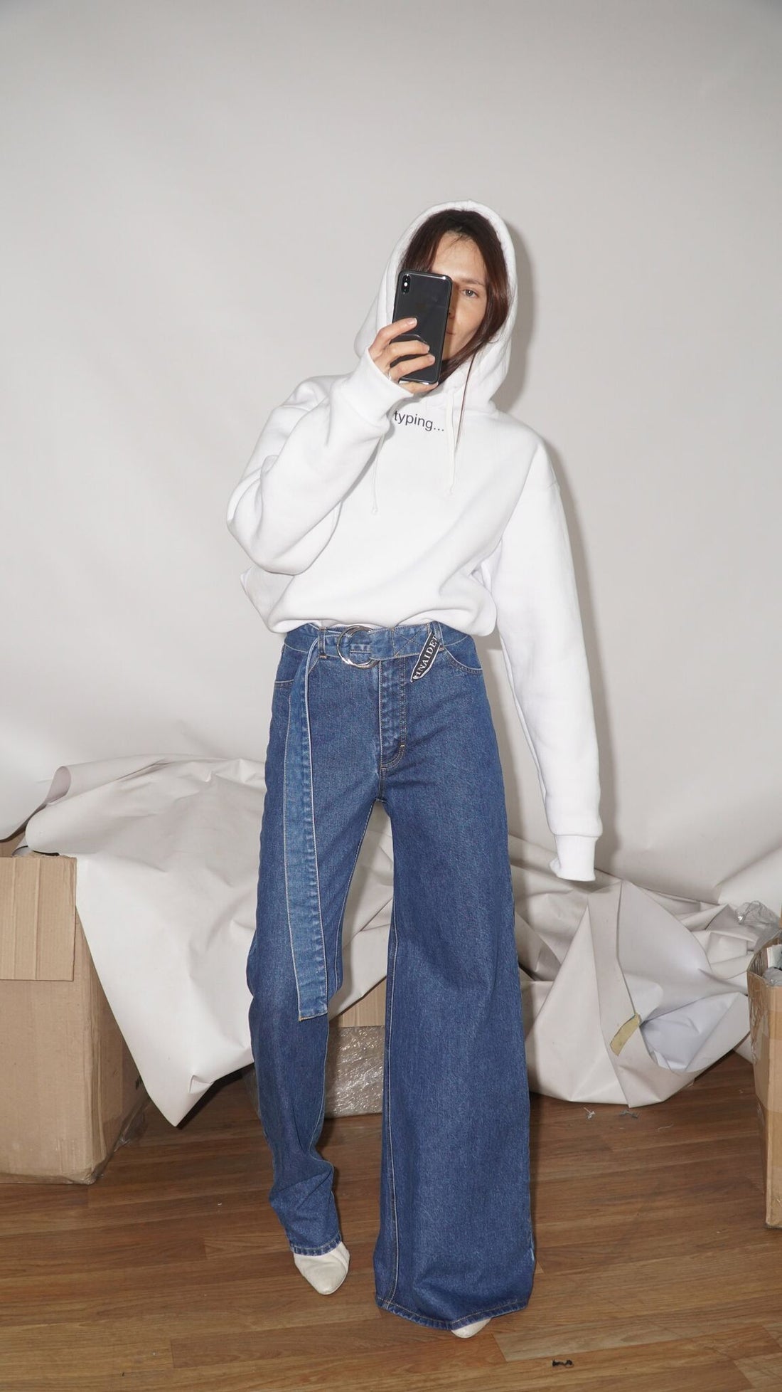 Asymmetric Jeans in medium blue