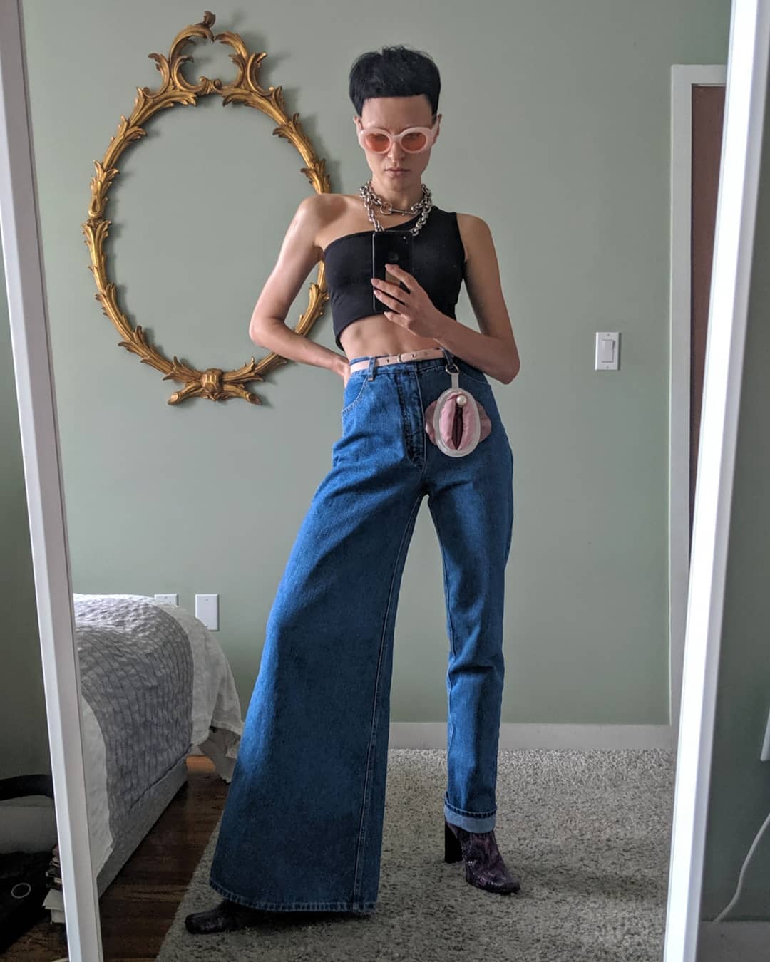 Asymmetric Jeans in medium blue