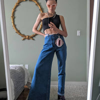 Asymmetric Jeans in medium blue
