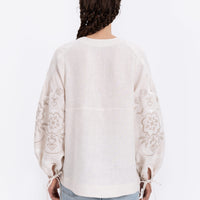 Örnek Vyshyvanka Shirt in milky white