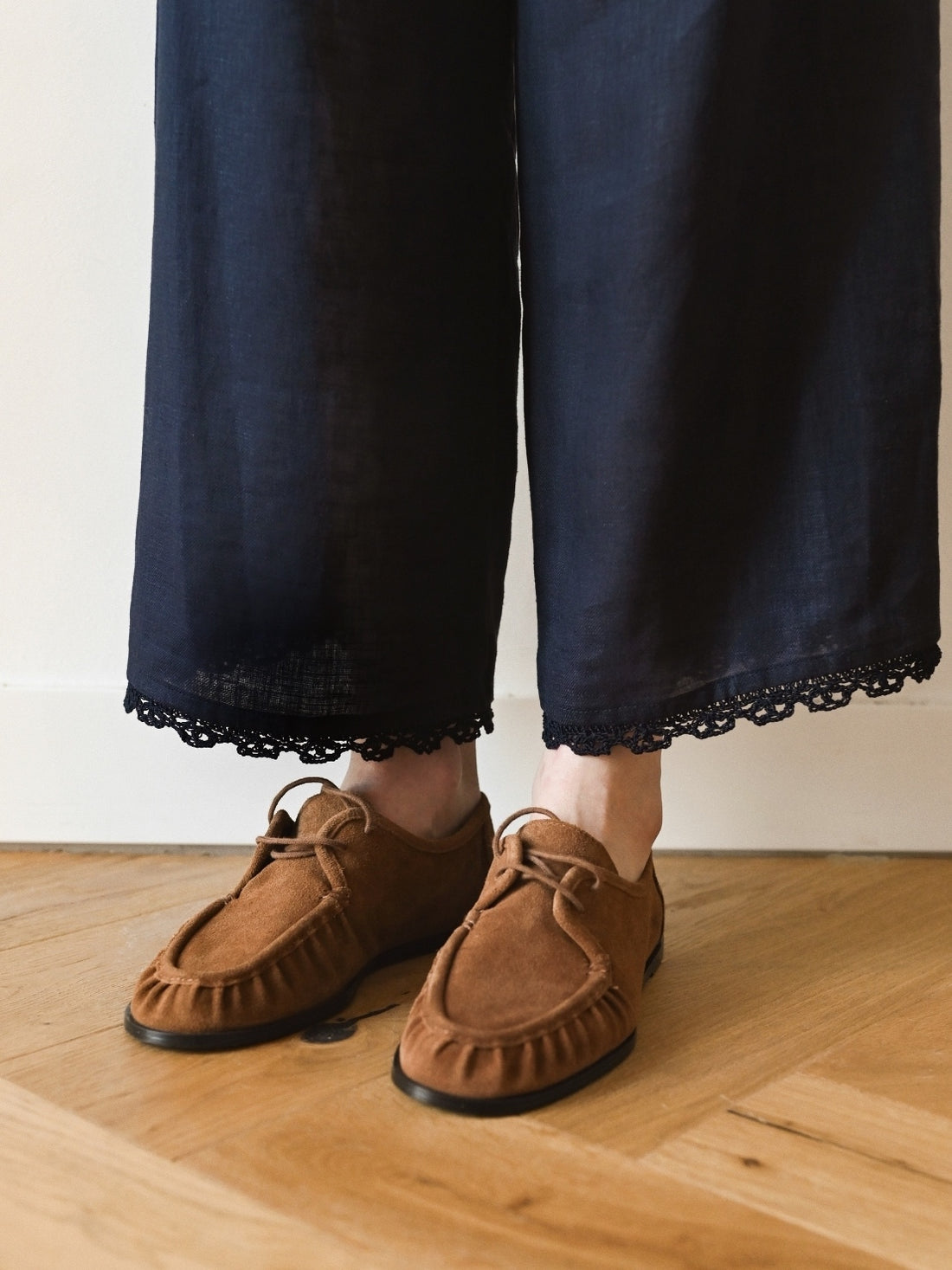 Moments Trouser in dark blue