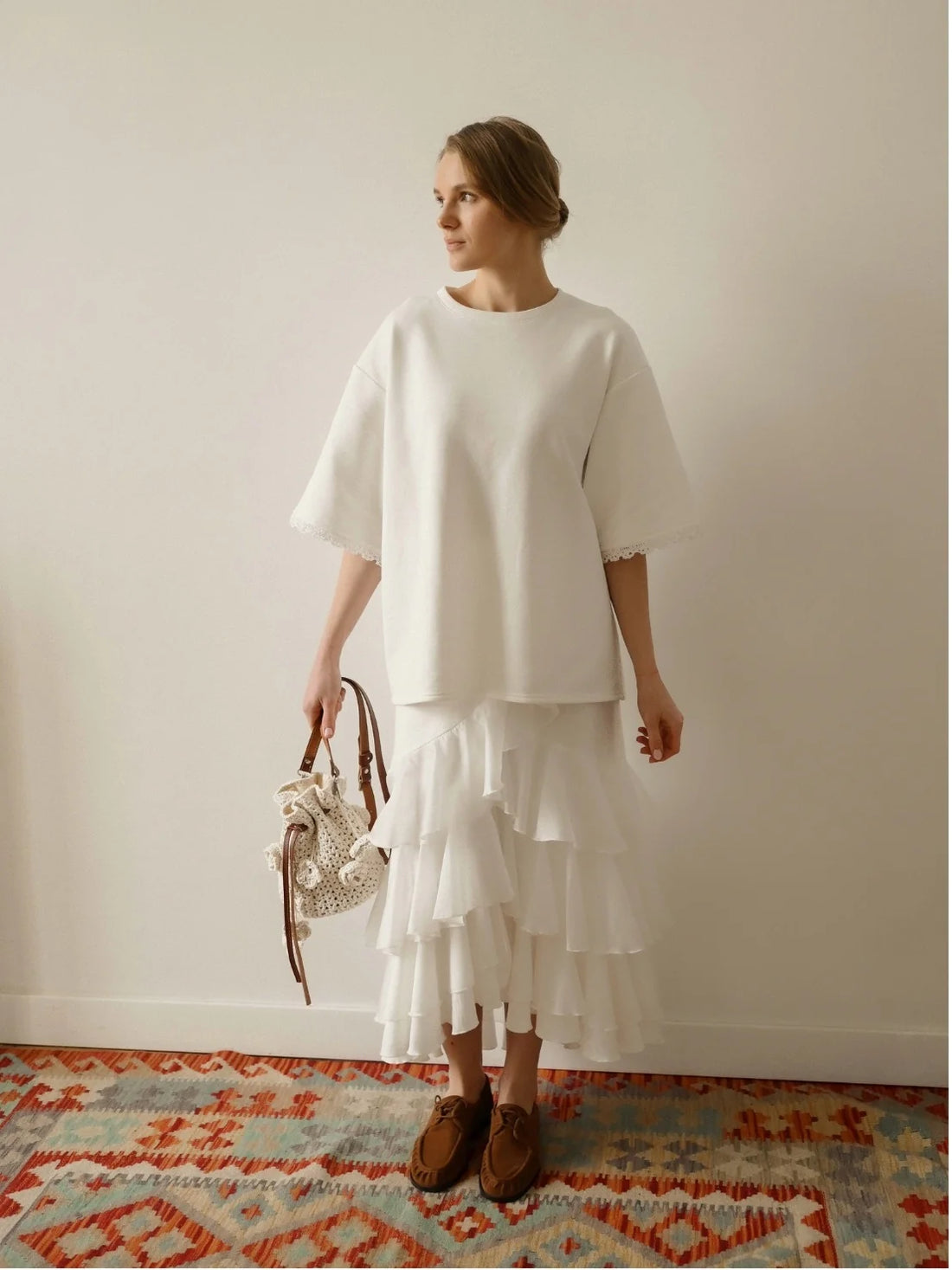 T-shirt with lace trim