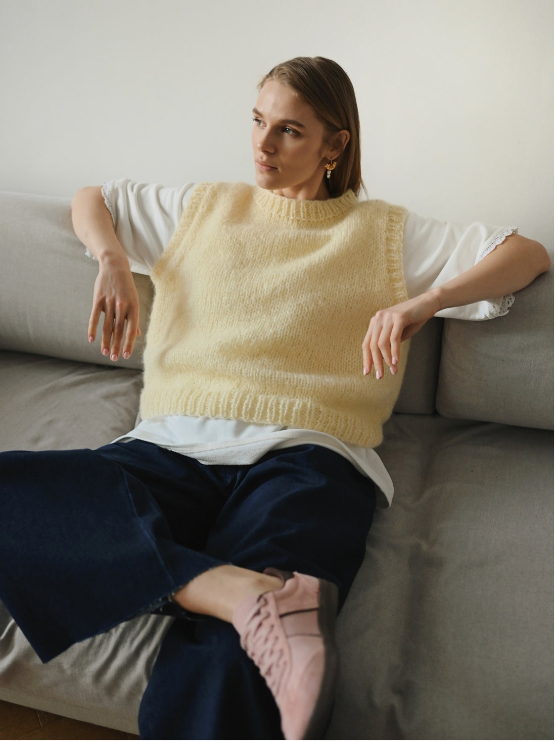 Cloud Vest in butter yellow