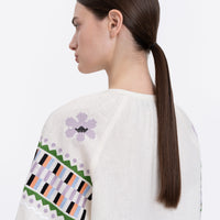 Oda Vyshyvanka Shirt in milk