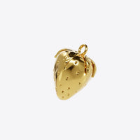 Pendant Strawberry in gold