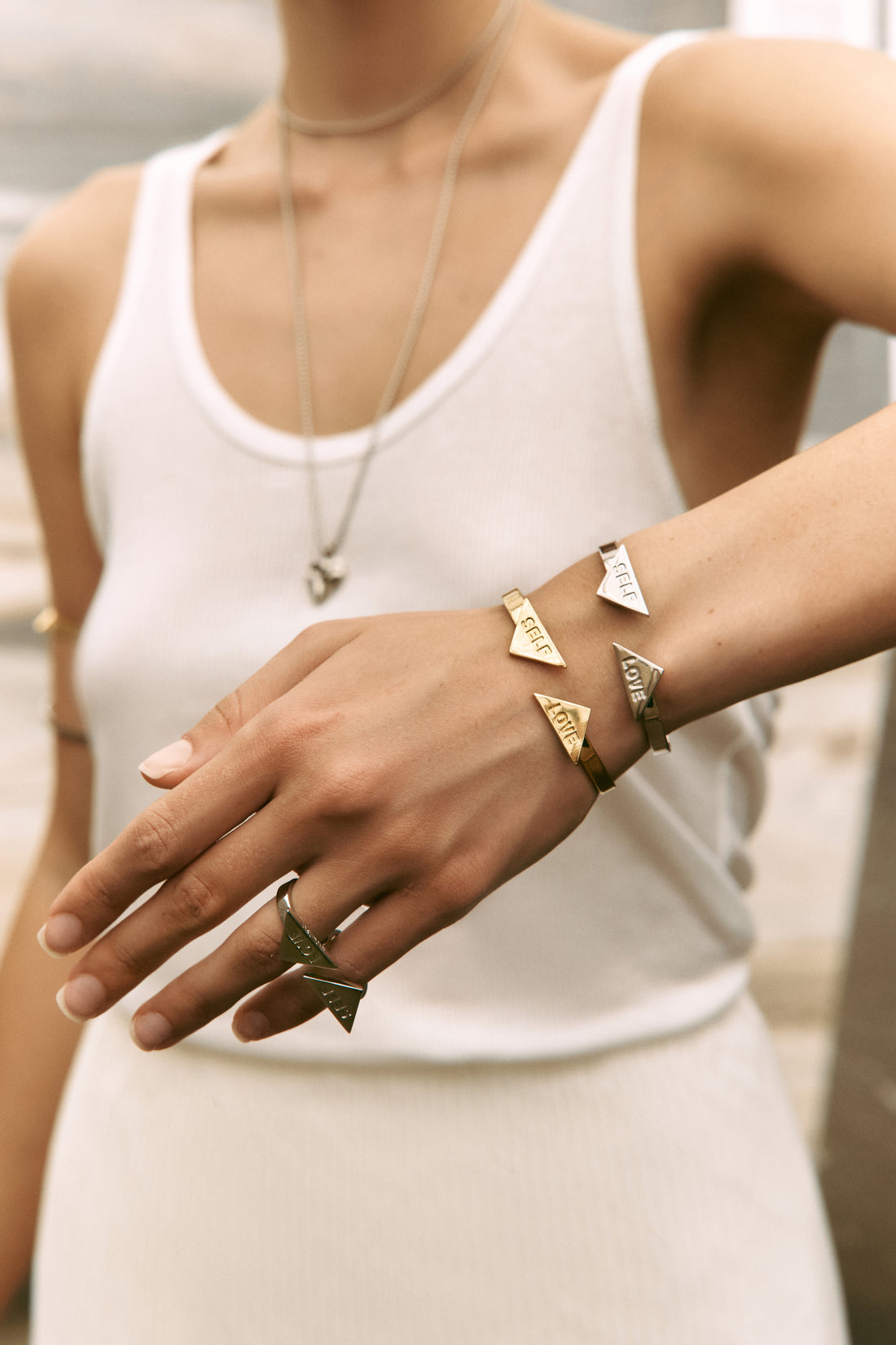 Self-love bracelet in platinum