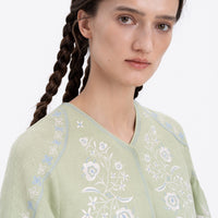 Örnek Vyshyvanka Shirt in soft green