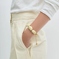 Beans Bracelet in speckled yellow