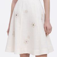 Oda Embroidered Skirt in milk