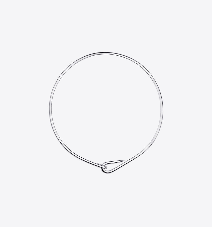 Loop Necklace in silver