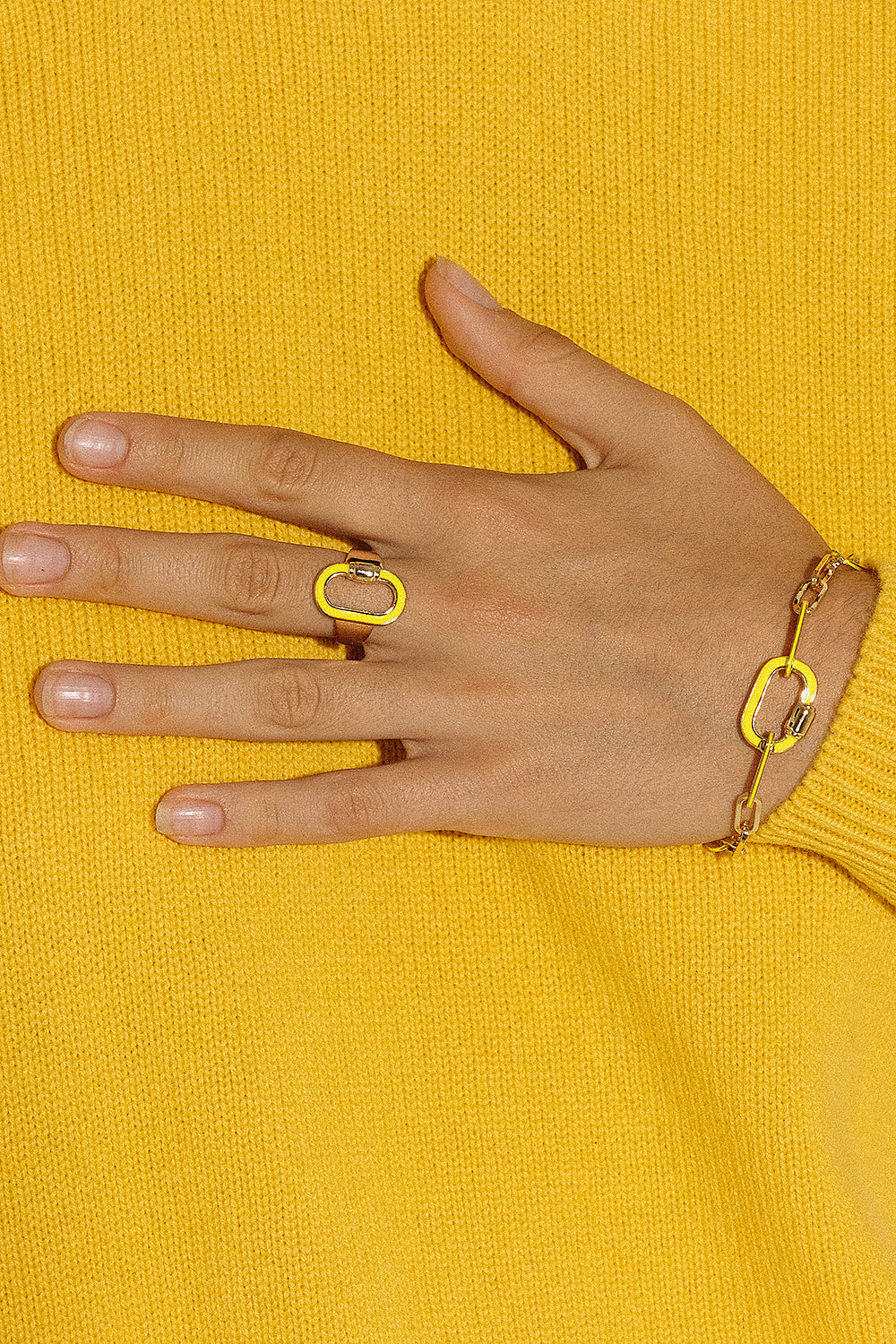 Carabine Ring in yellow and gold