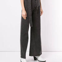 Asymmetric Jeans in grey