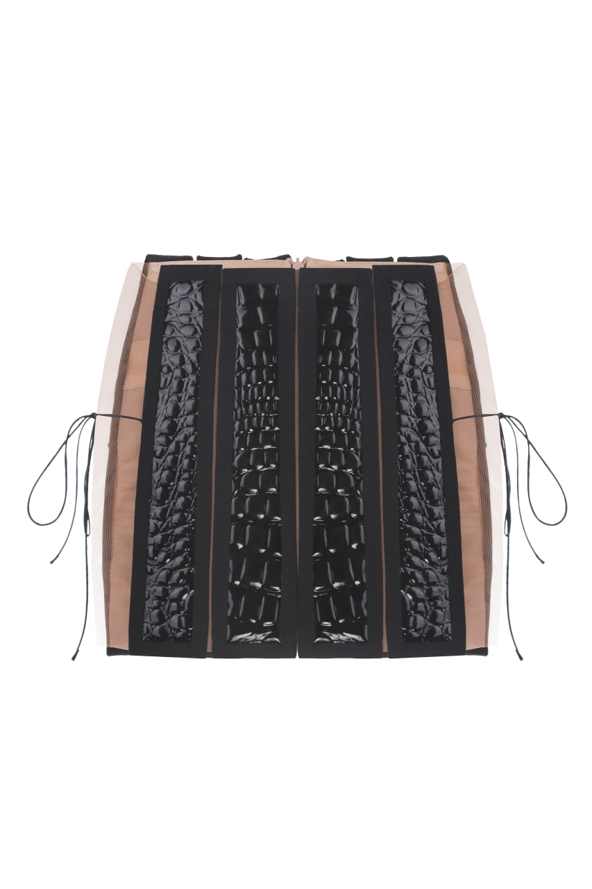 Lacquered skirt