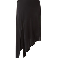 Asymmetric skirt