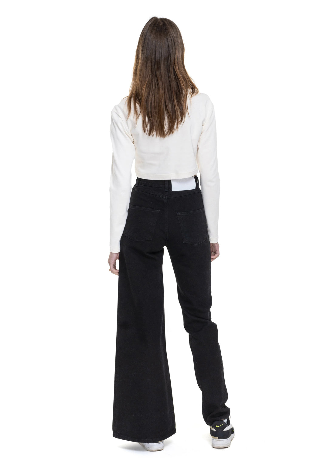 Asymmetric jeans in black