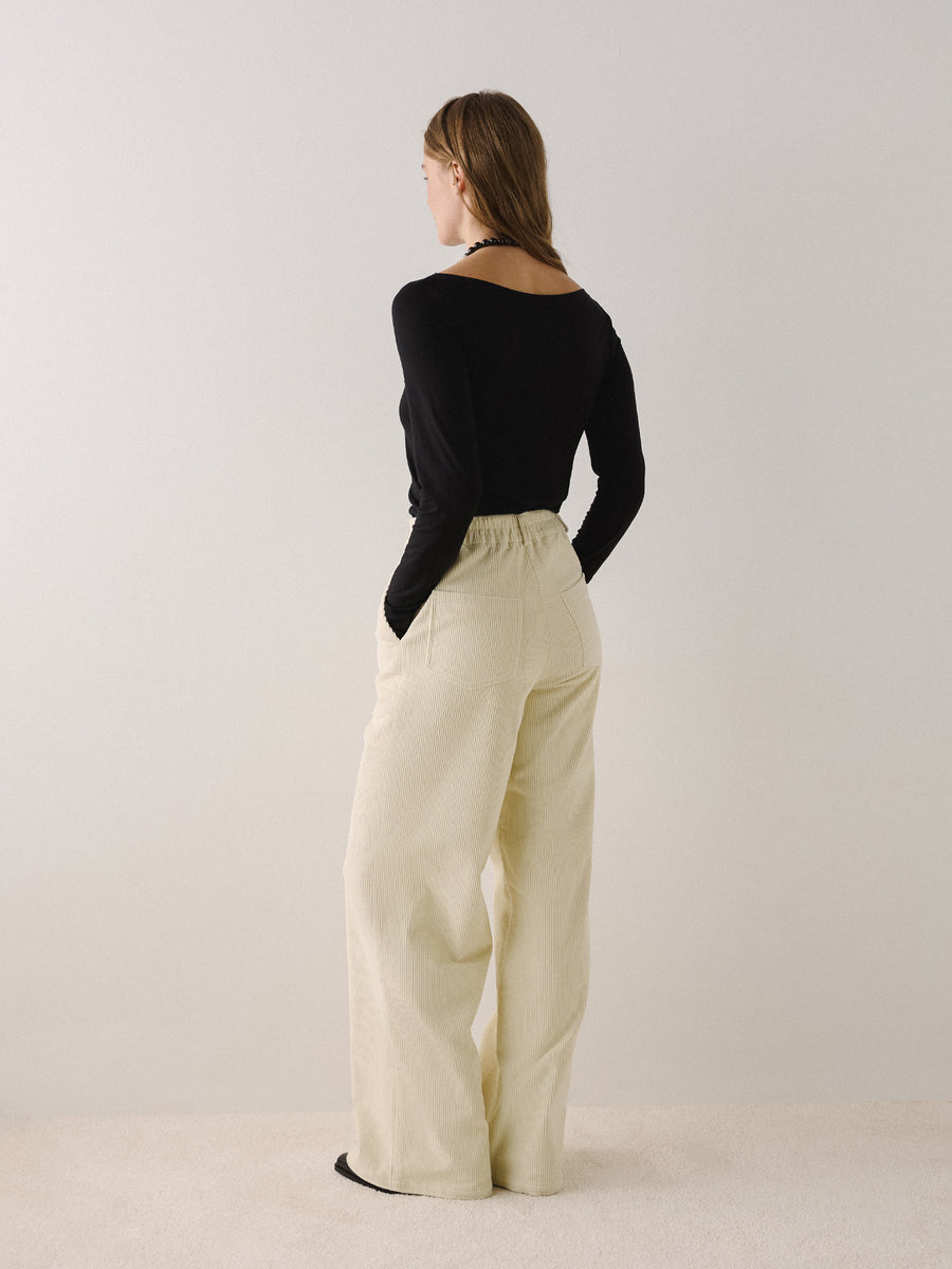 Journey Trousers in milk