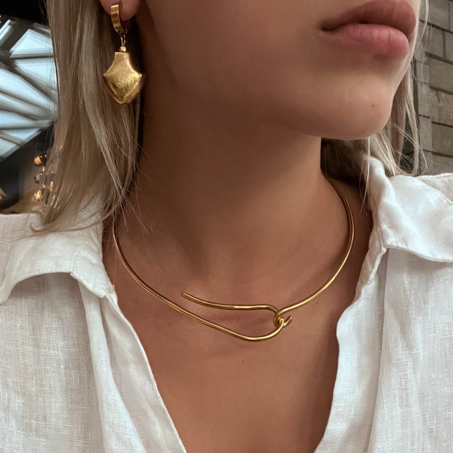 Loop Necklace