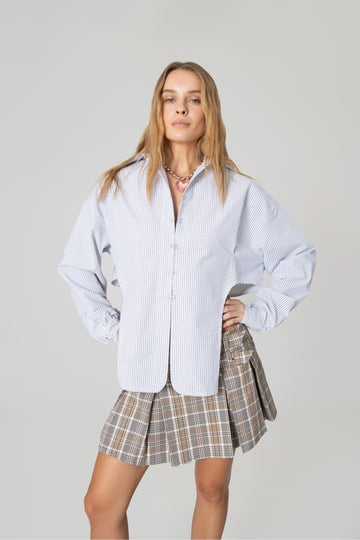shirt with classic collar hooks in front inspired by Idol Lily Rose Depp The Weekend