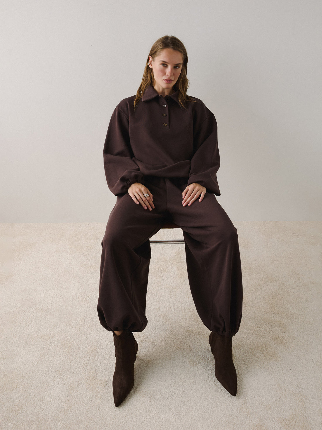 Basic Trousers in brown