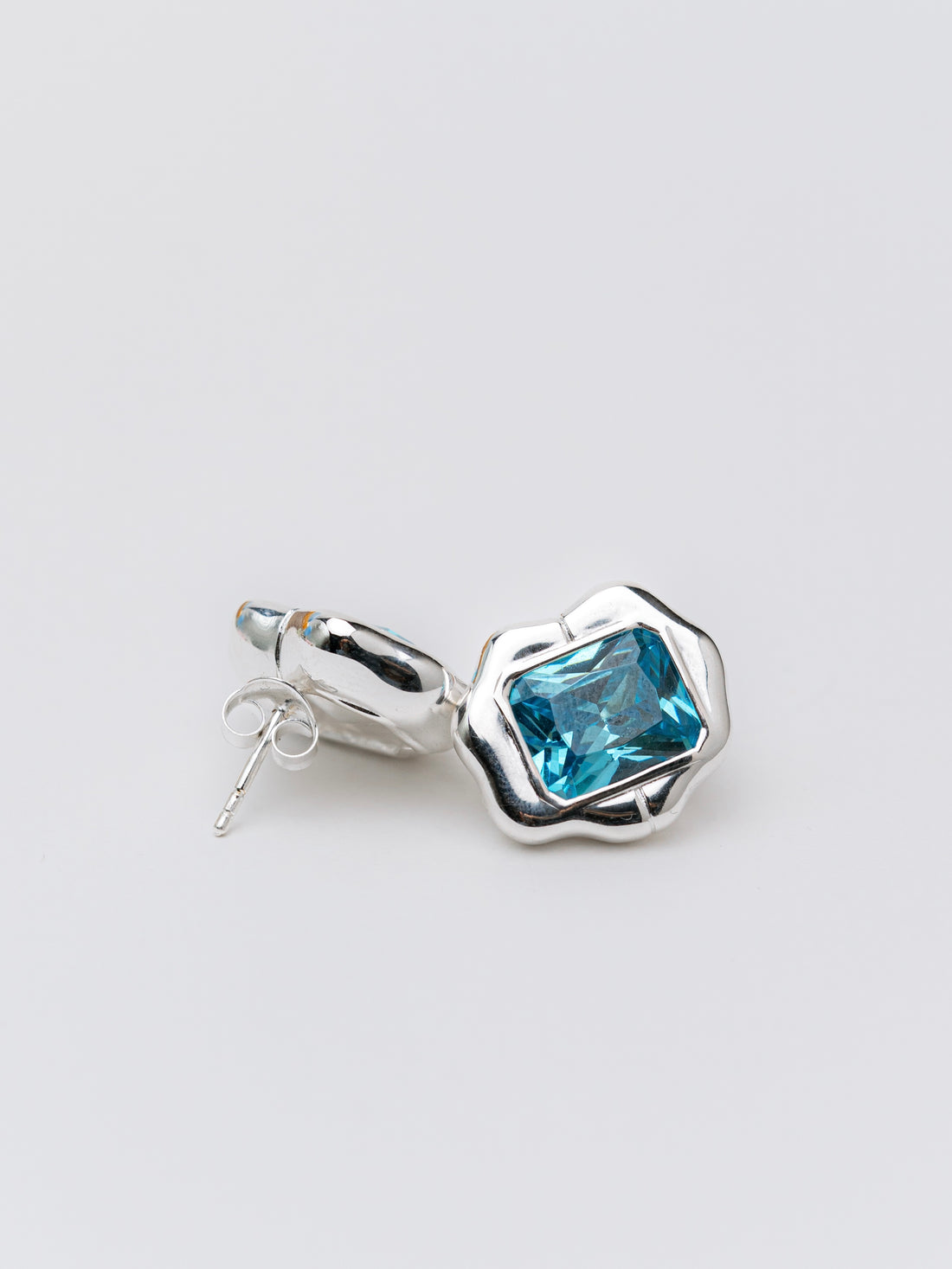 Molten Frame Studs in aquamarine