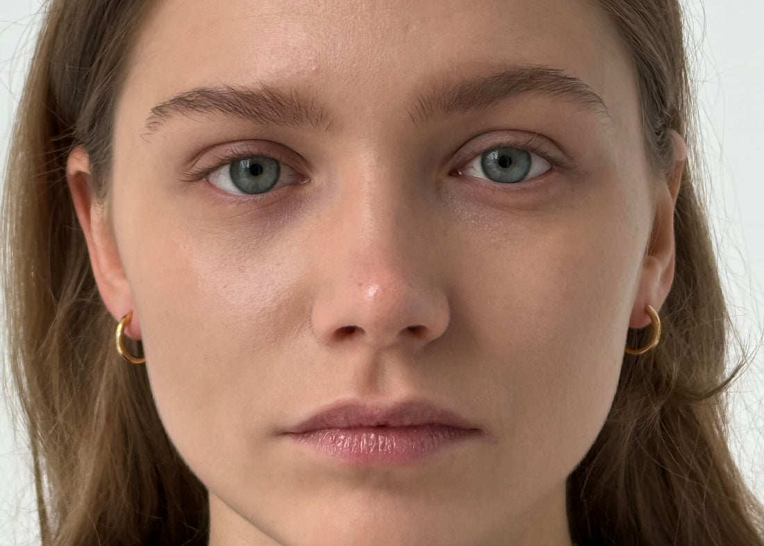 Hoop Earrings in gold
