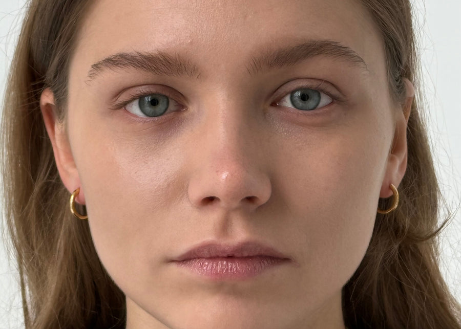 Hoop Earrings in gold