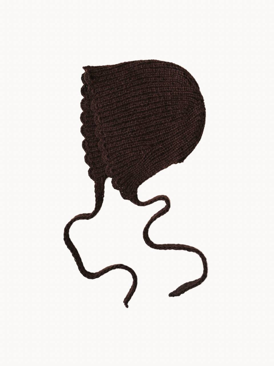 Knitted Cap in brown