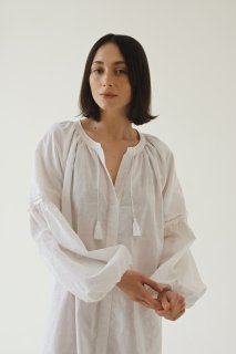Podyh Dress in white