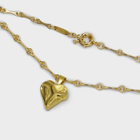 Rugged Chain Heart Pendant in gold