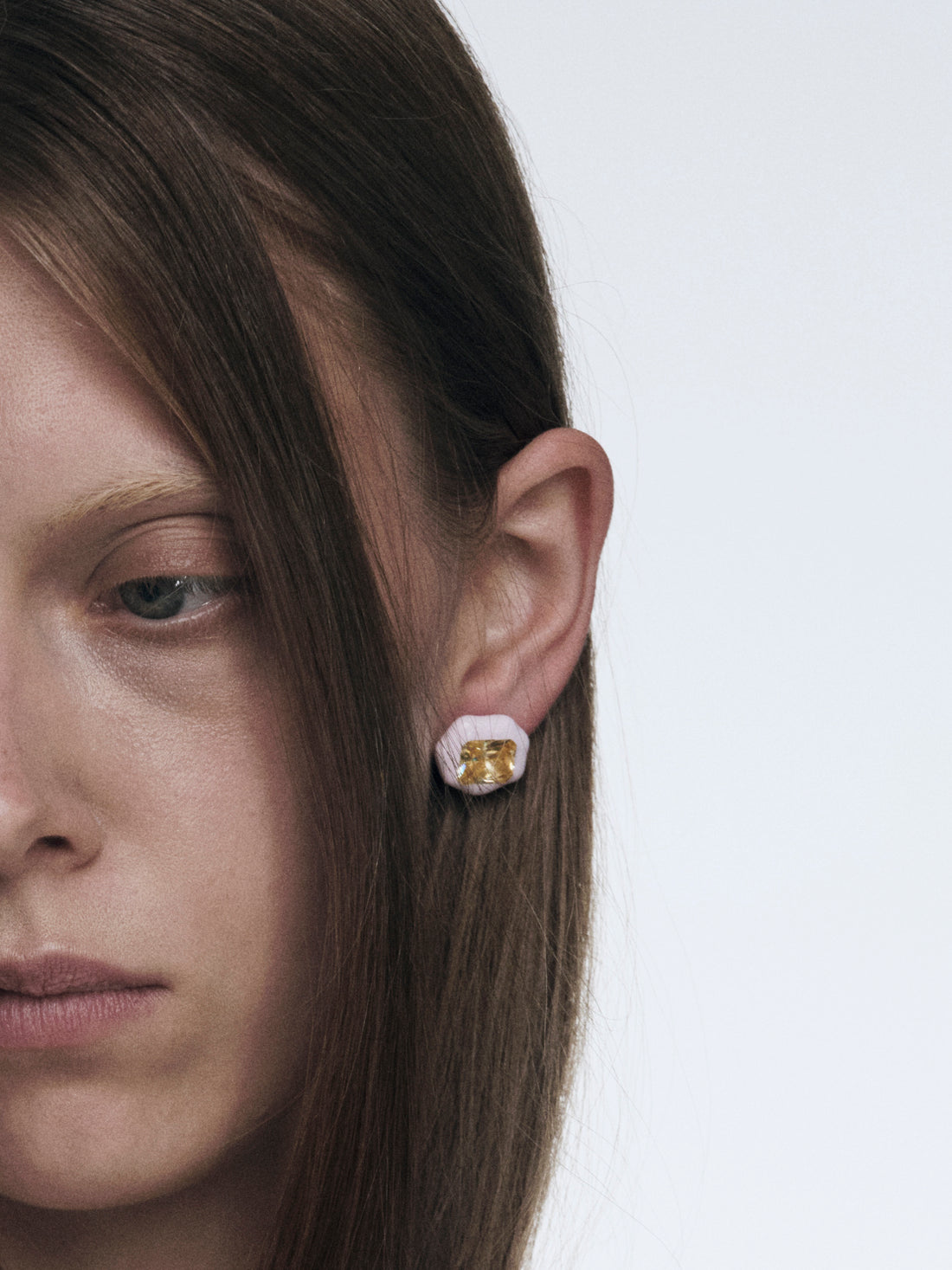 Molten Frame Studs in yellow