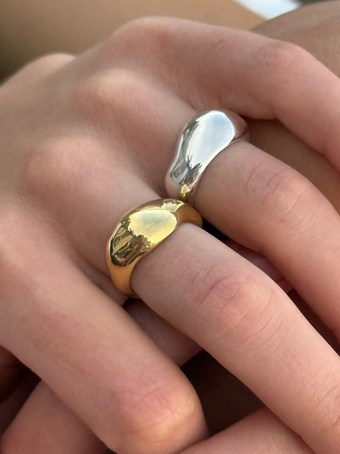 Big Minimal Ring