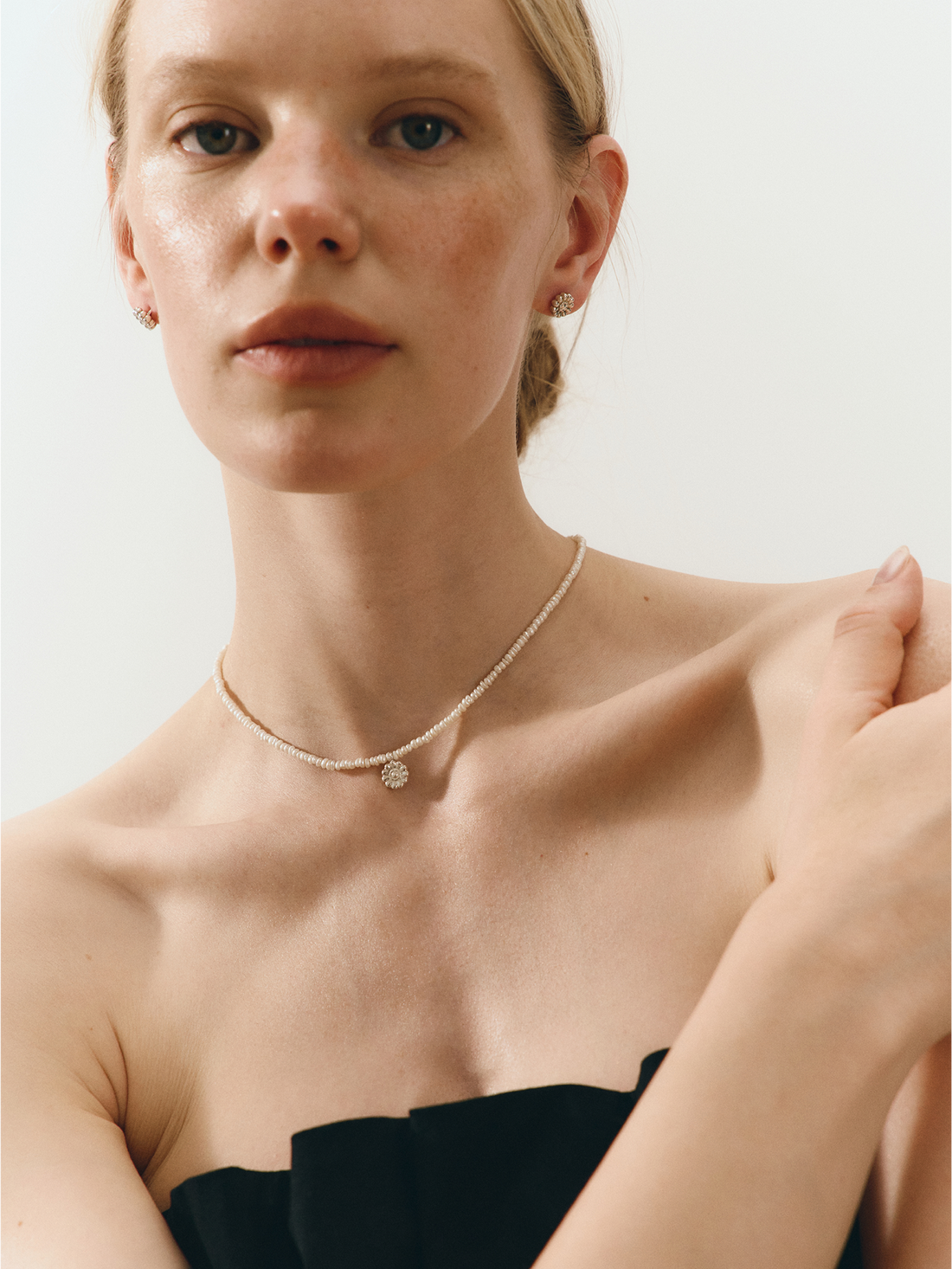 Kvitka Choker in gold