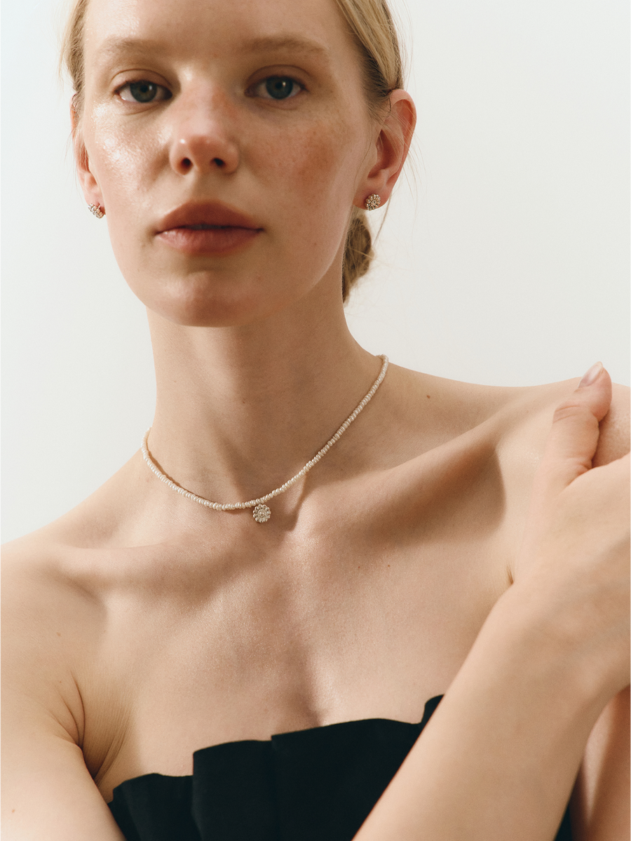 Kvitka Choker in gold