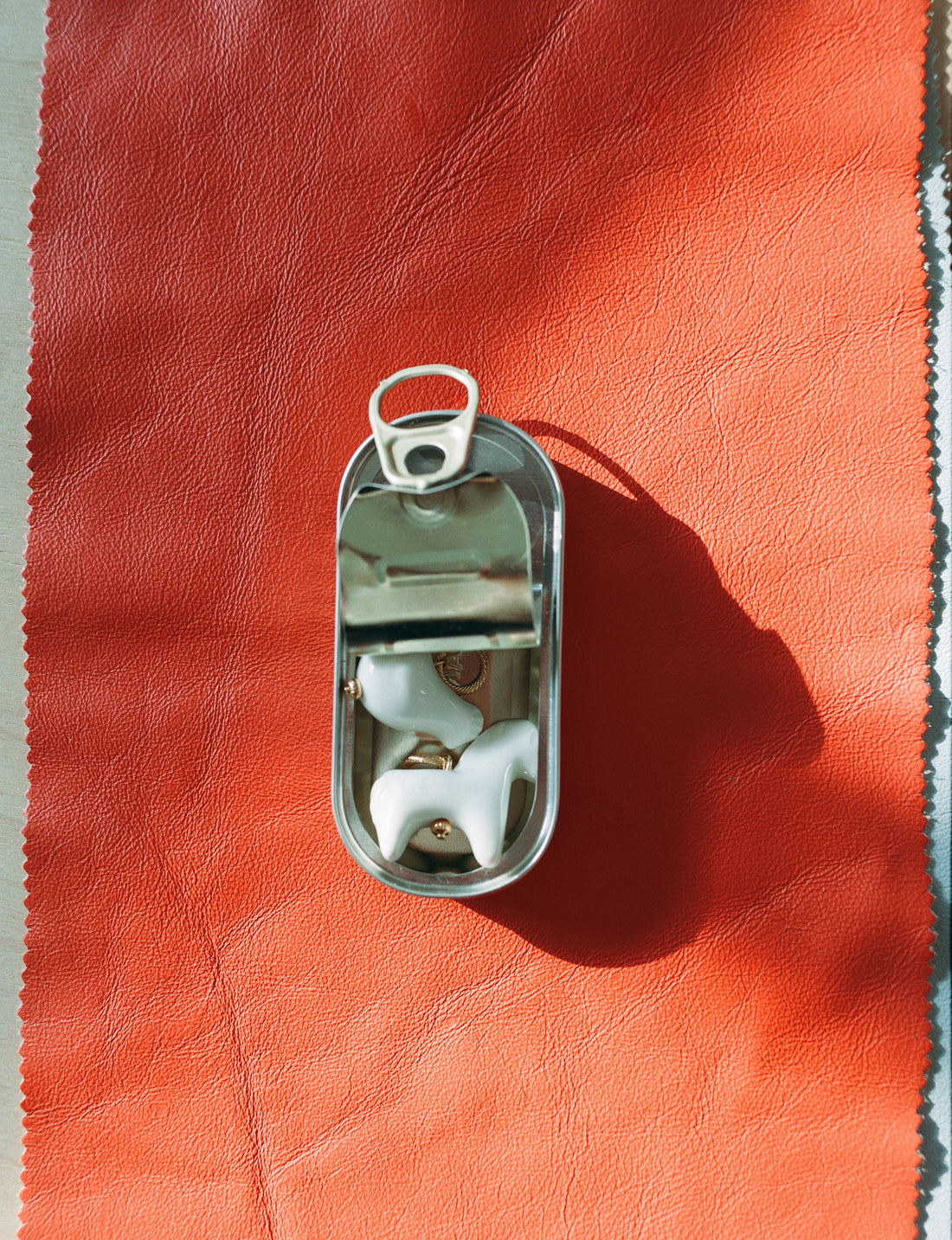 Luili Porcelain Horse Pendant on a chain