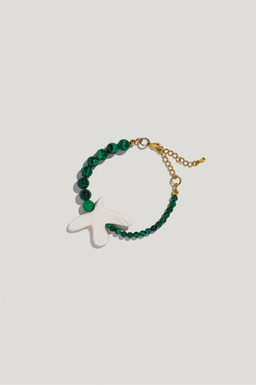 Myrni bracelet with malachite and a porcelain bird