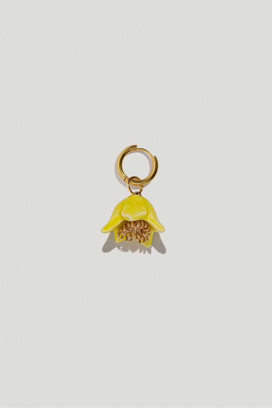Polysk mono earring with yellow flower