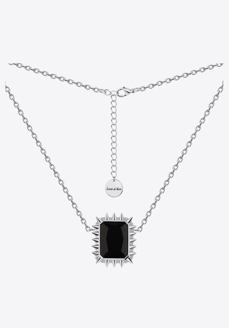 Rue Cambon Black pendant