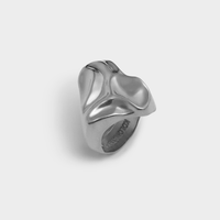 Heart Ring in platinum