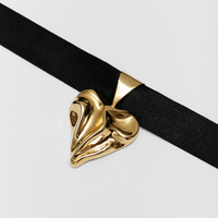 Self-love Choker in gold