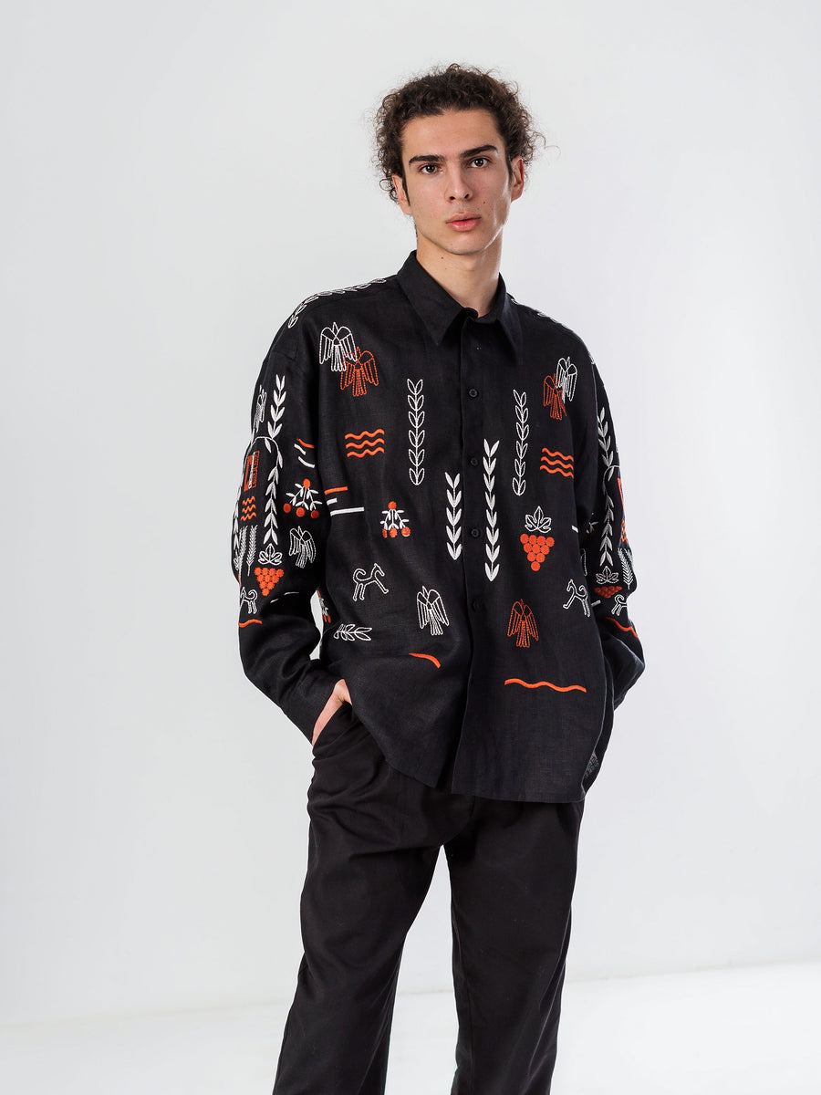 Slovo Vyshyvanka Shirt in black