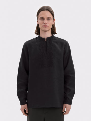 Khartiia Men's Vyshyvanka Shirt in black