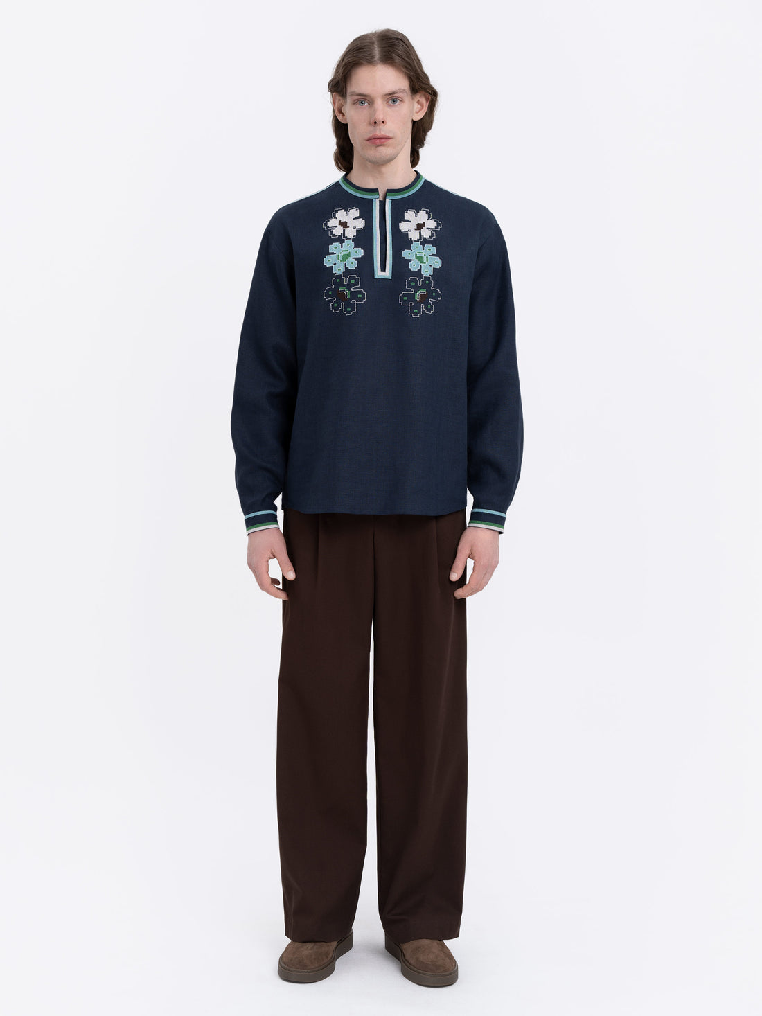 Lekvar Men’s Embroidered Shirt in dark blue