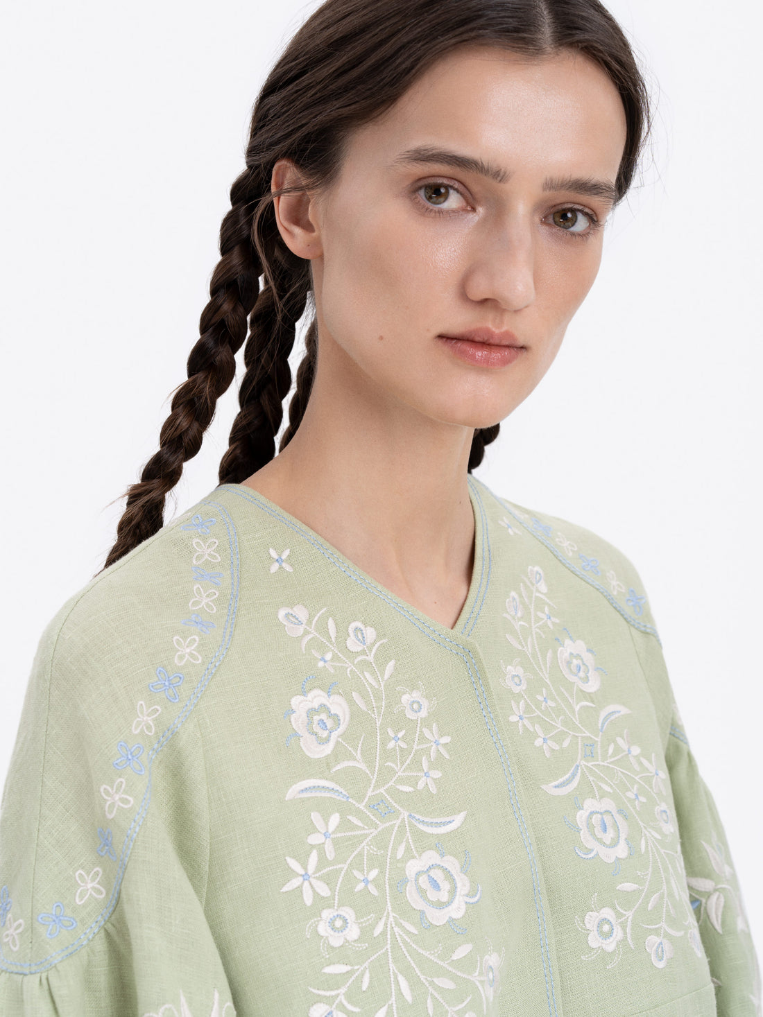 Örnek Vyshyvanka Shirt in soft green