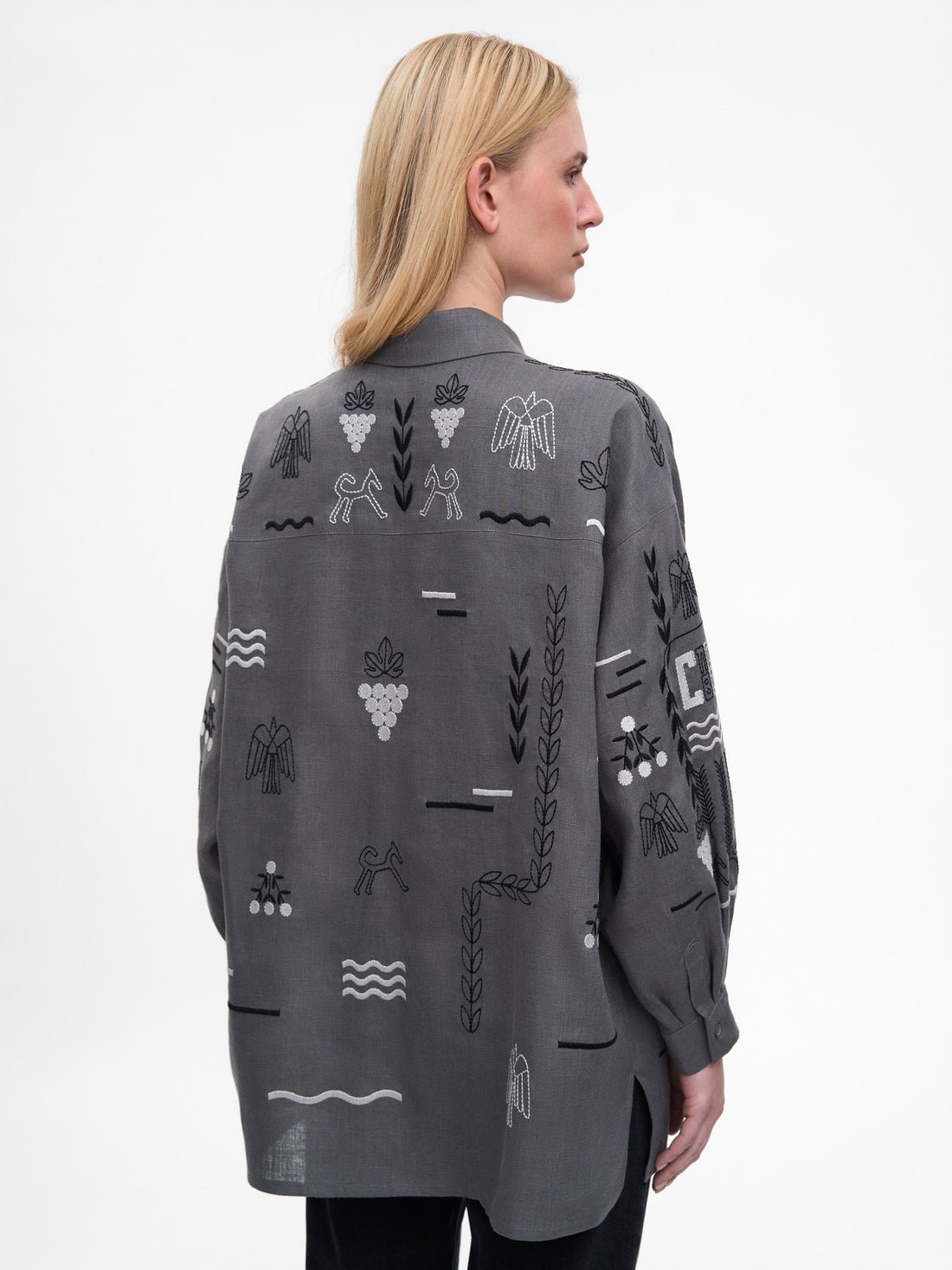 Slovo Vyshyvanka Shirt in Grey