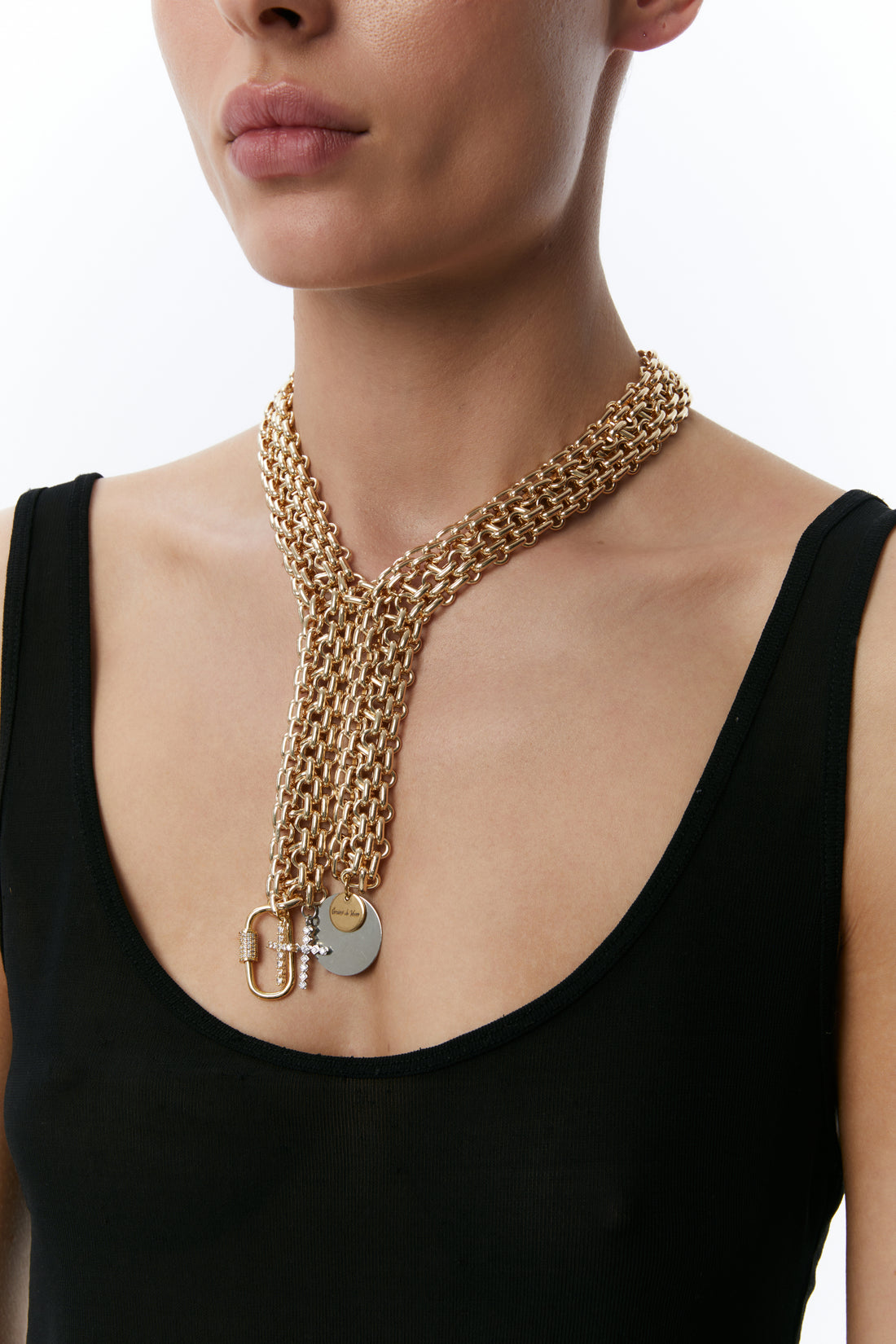 Daze tie necklace in gold