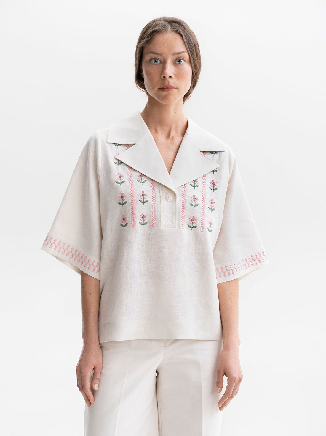 Bessarabiya Vyshyvanka Shirt in milk