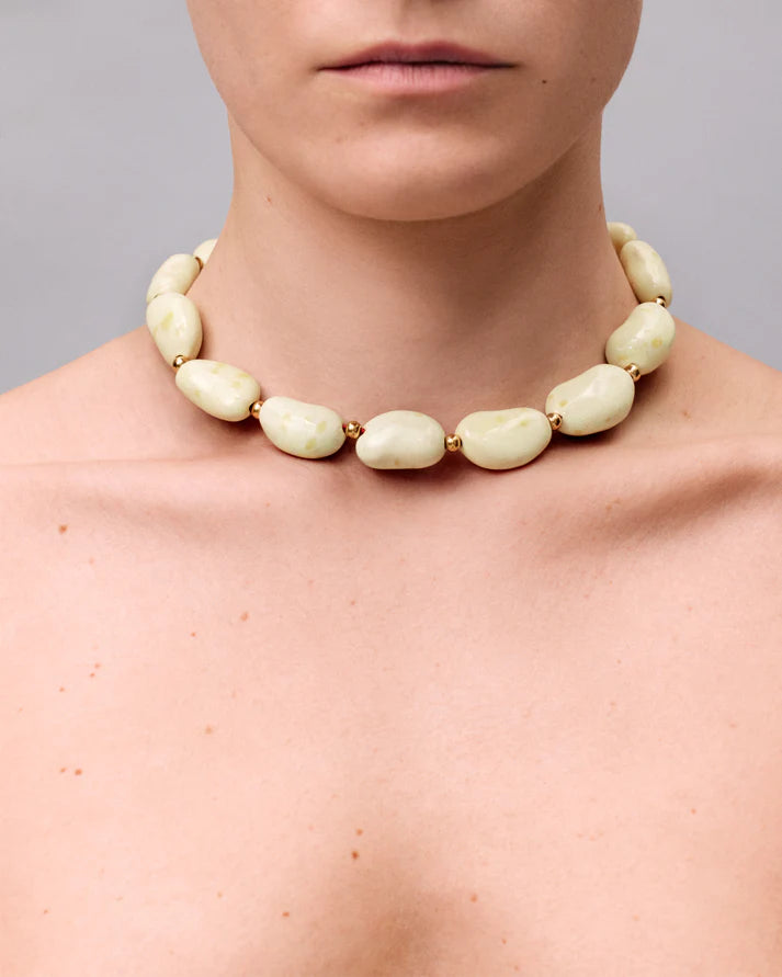 Beans Necklace in speckled yellow
