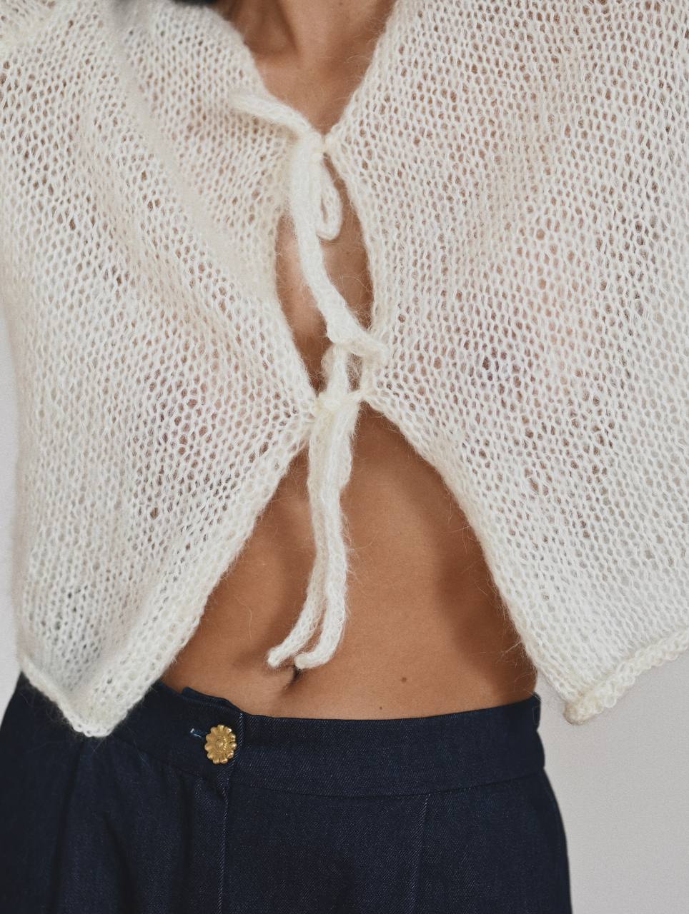 Cloud Cardigan in white